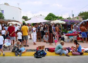 Feria de Artesanos Villa Gesell